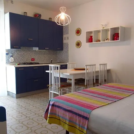 Apartment Colourful Studio With Shared Pool For 4 Guests Porto Santa Margherita di Caorle